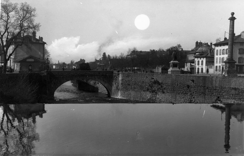 La place Gerbert et le Pont rouge à Aurillac