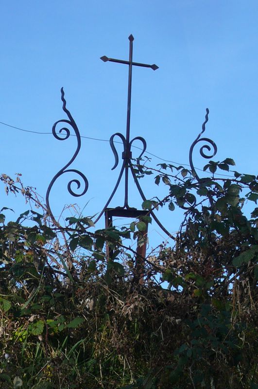 Croix en fer forgé (Girgols)