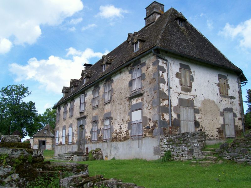 Brolinges (Saint-Cernin) : maison de maître à sept travées (fin du XVIIIe siècle ?)