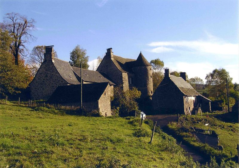 Hameau de Soulages (Girgols) (920 m)
