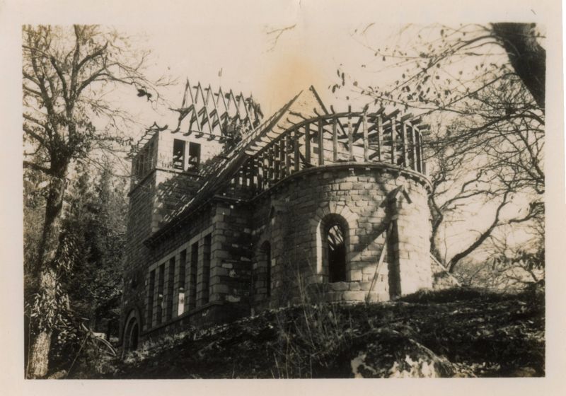 Chevet de la nouvelle église (décembre 1949)
