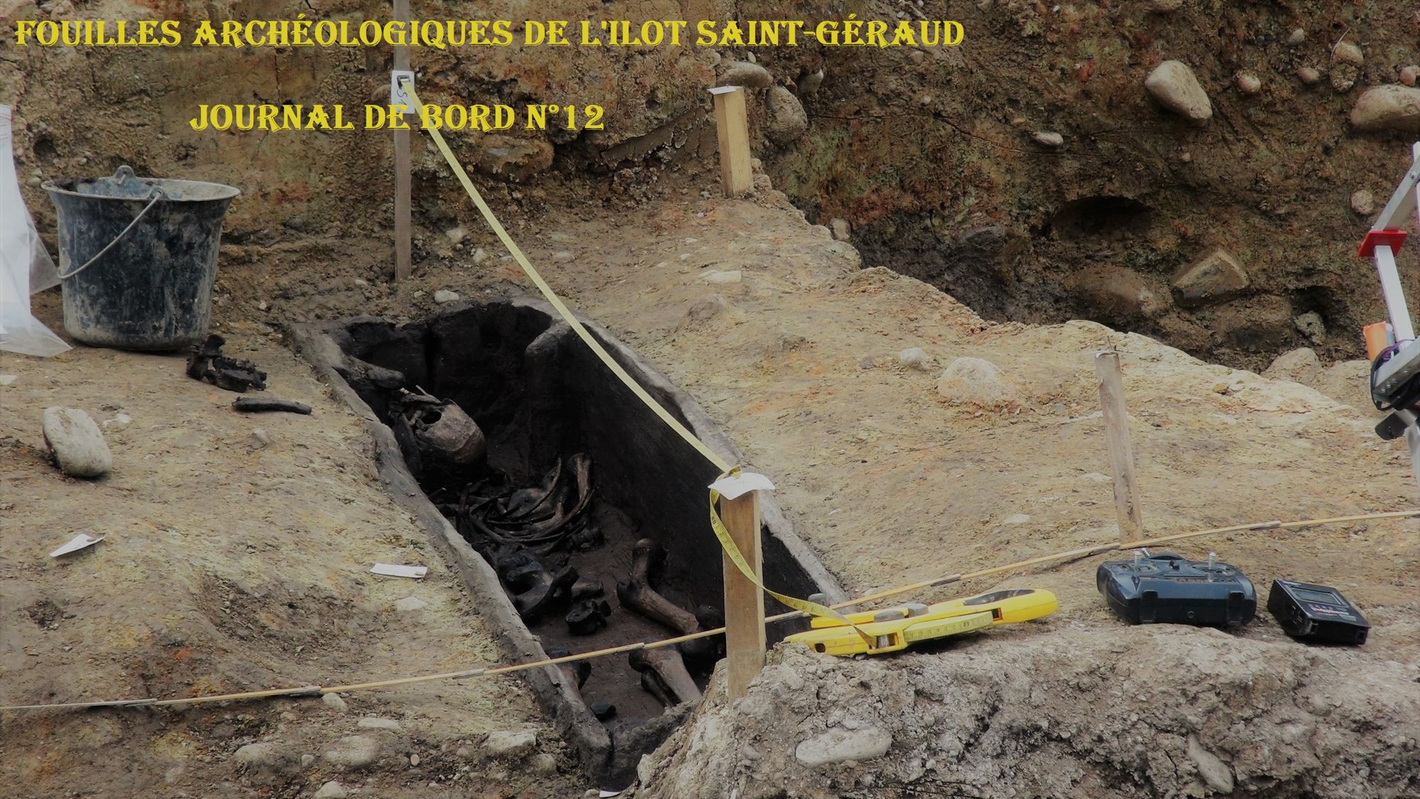 Fouilles archéologiques de l'îlot Saint-Géraud : journaux de bord