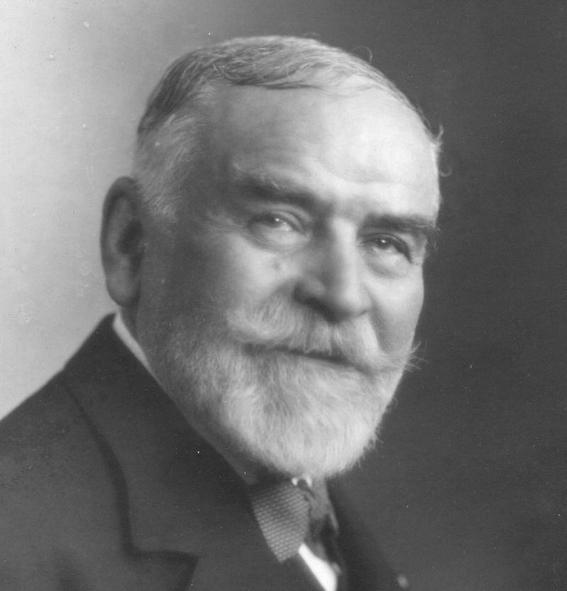 Marcellin Boule (1861-1942). De Montsalvy aux hommes fossiles