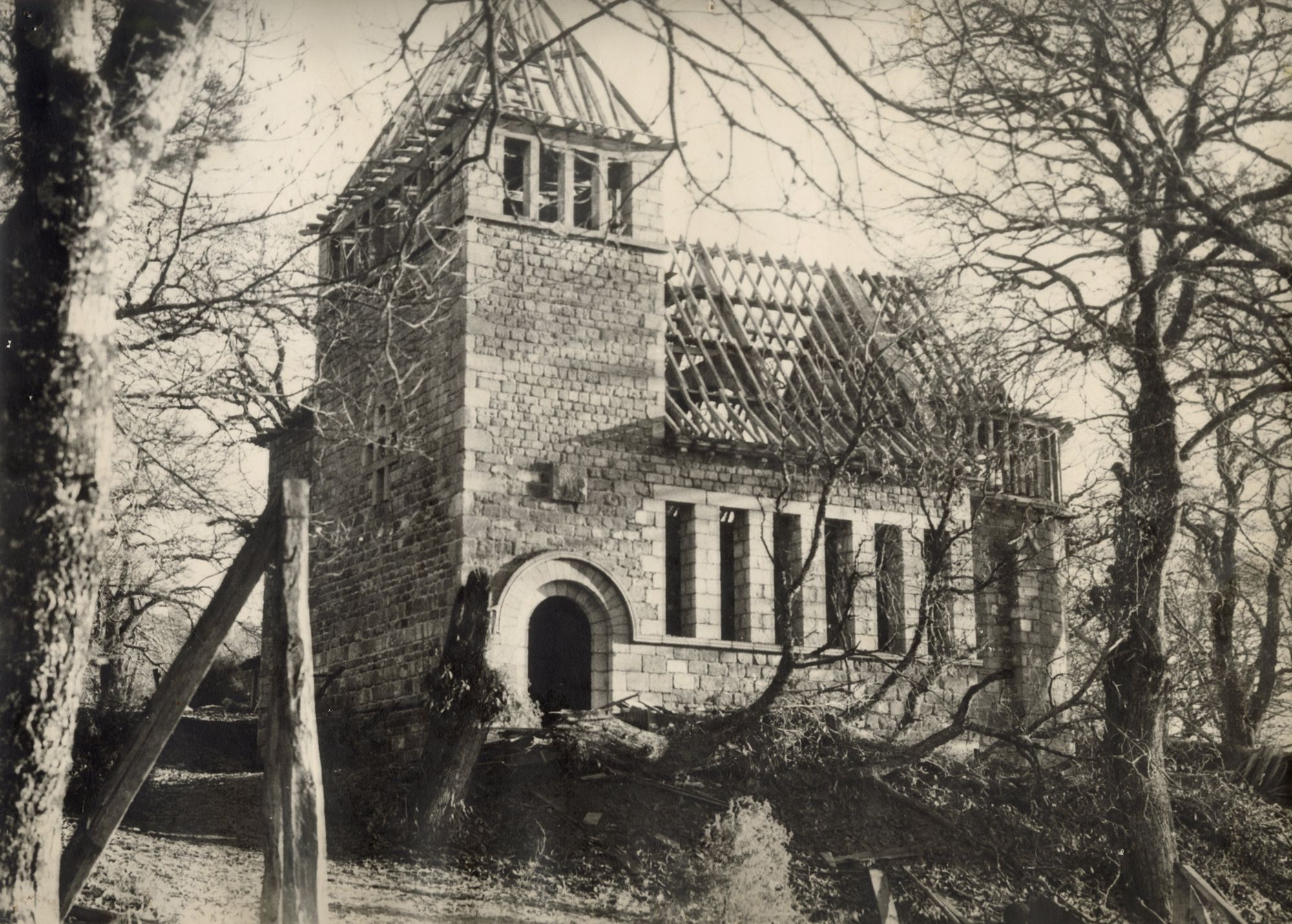 L’église Saint-Martin de Rouziers, histoire d’une résurrection (1947-1955)