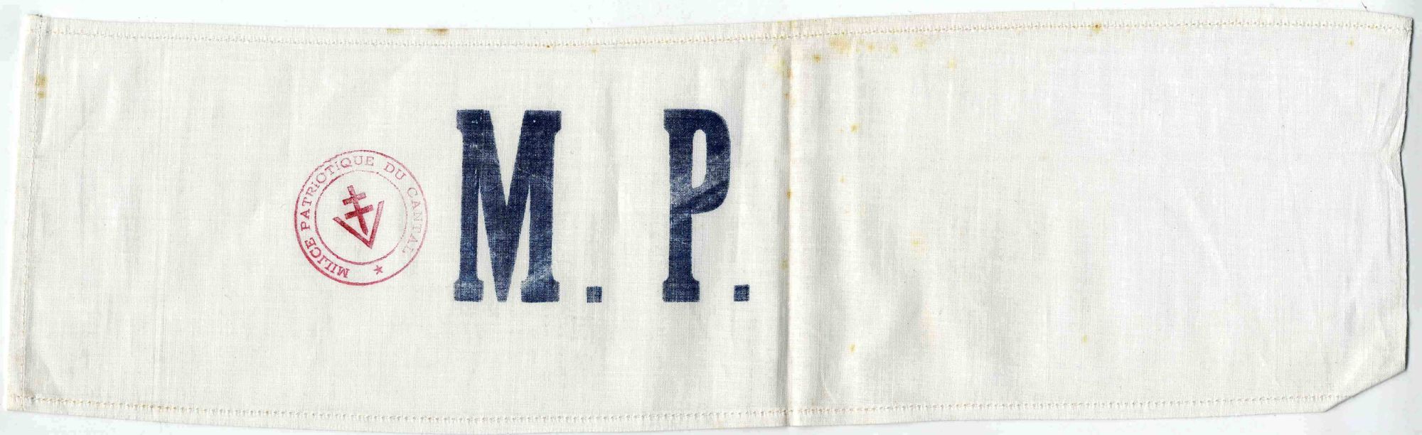 Vestige d’une organisation éphémère : un brassard de la Milice patriotique [1944]